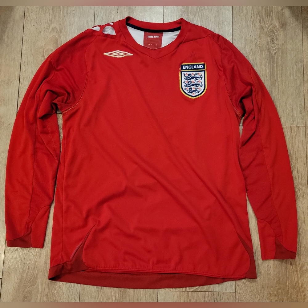 Vintage England 2006 Away Football Jersey Longsleeve